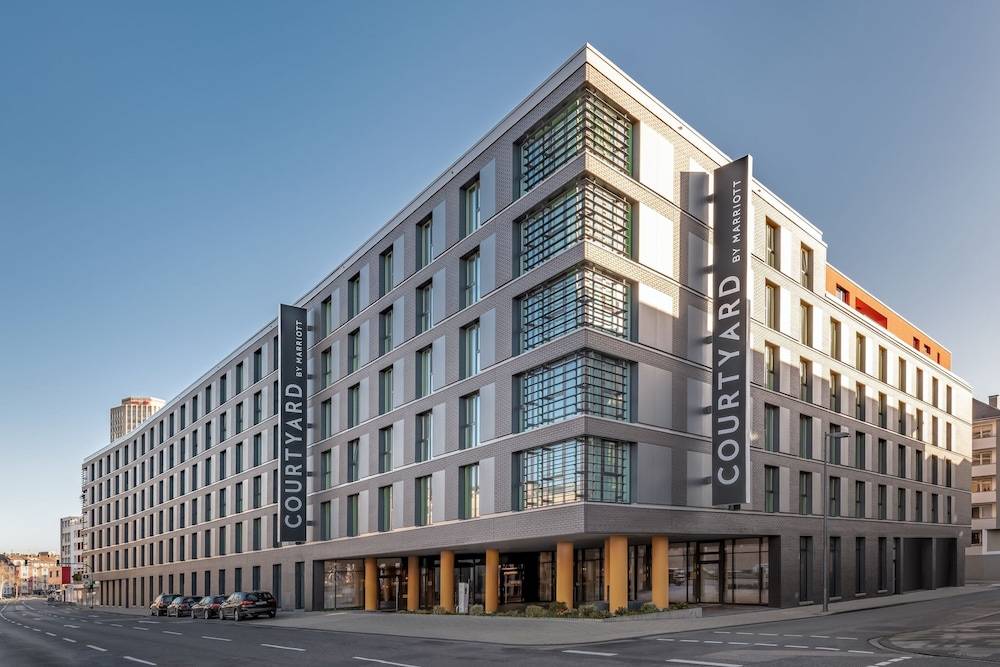 Courtyard by Marriott Cologne 1