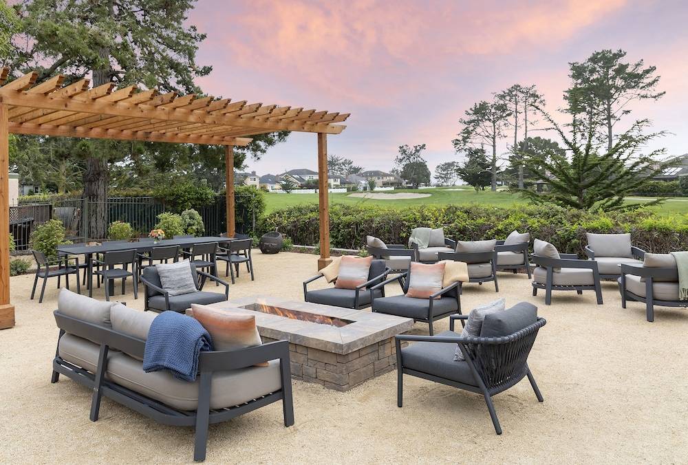 Half Moon Bay Lodge 1