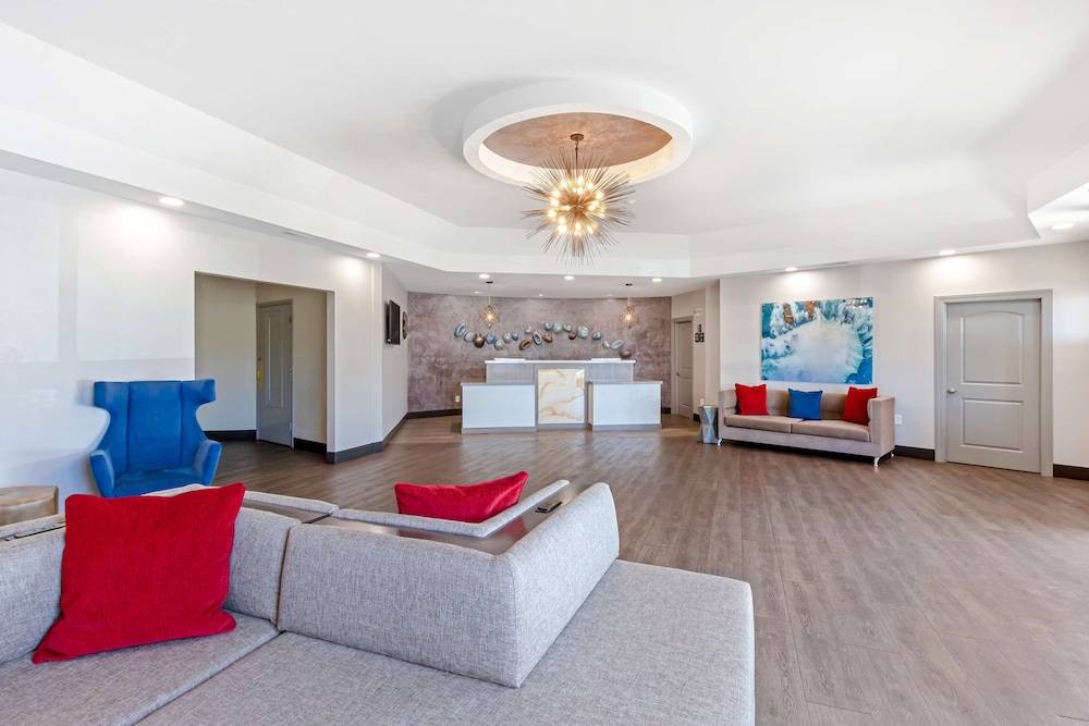 Best Western Summit Inn 1