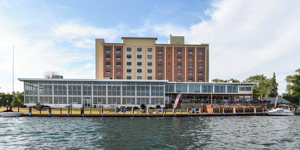 Crowne Plaza Niagara Falls NY - Riverside by IHG 1
