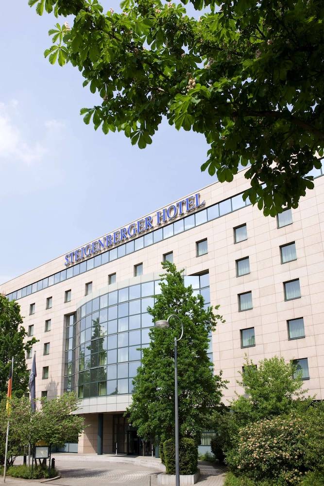 Steigenberger Dortmund 1