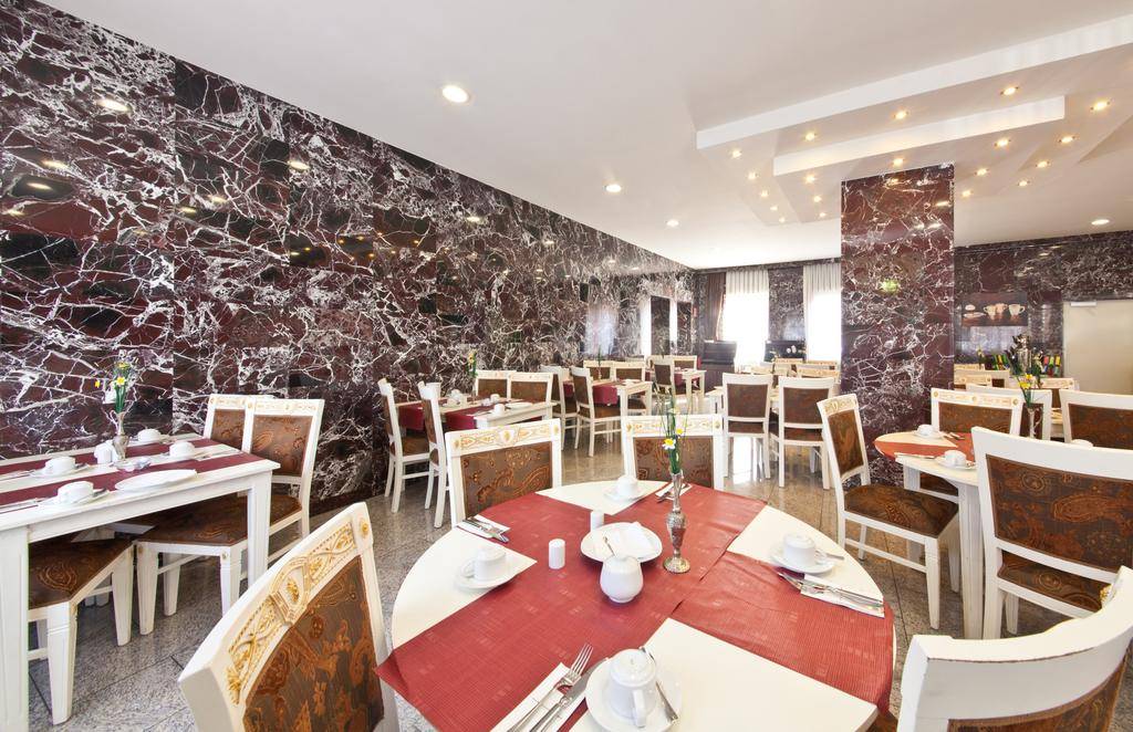 Novum Hotel Excelsior Dortmund 1