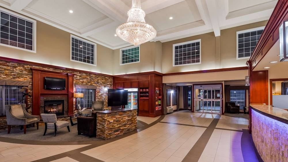 Best Western PLUS Vancouver Mall Drive 2