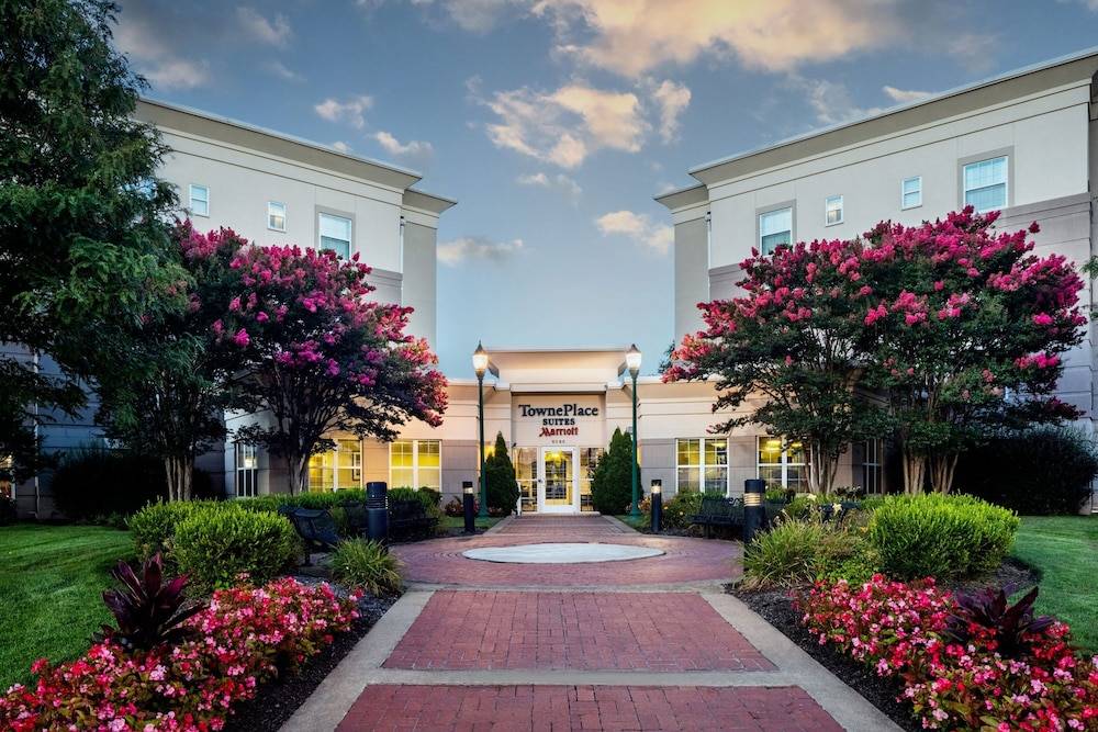 TownePlace Suites by Marriott Springfield 1