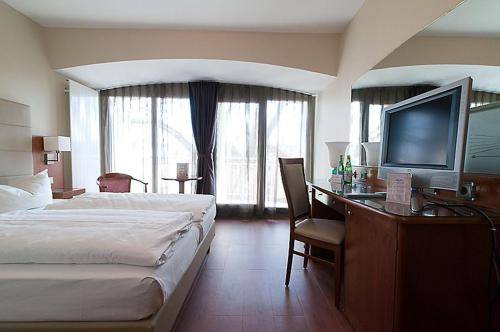 Hotel Am Blauen Wunder 2