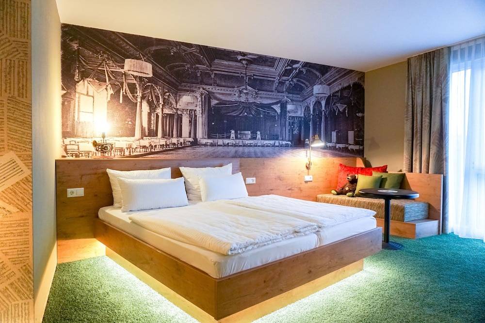 mightyTwice Hotel Dresden 1