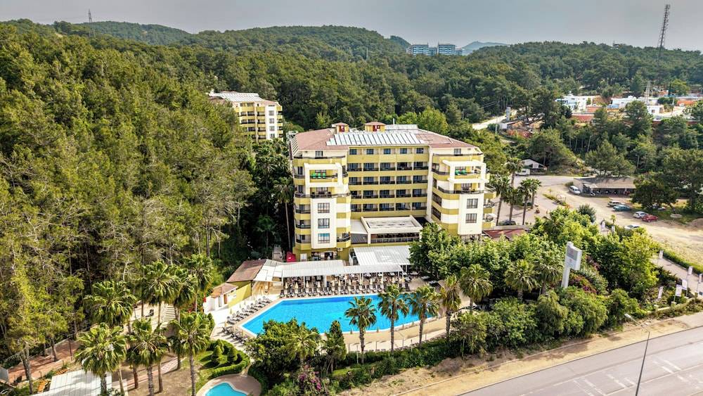 Miarosa İncekum Beach 1