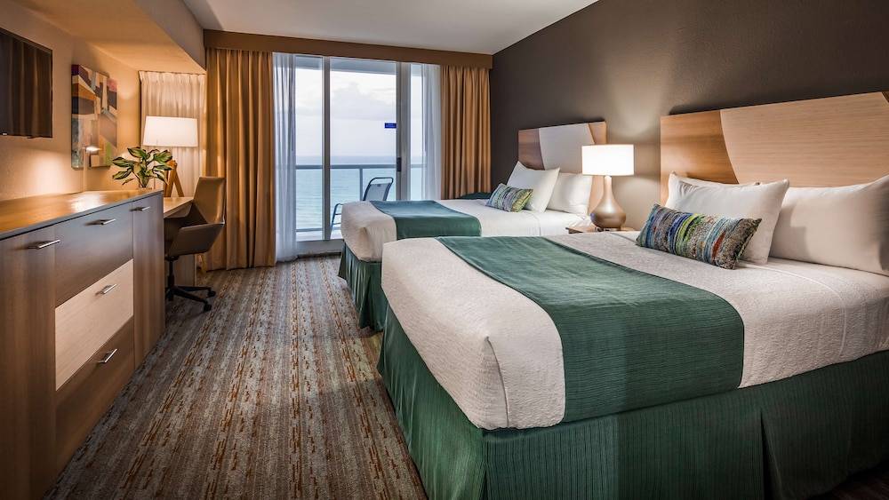 Best Western Plus Atlantic Beach Resort 1