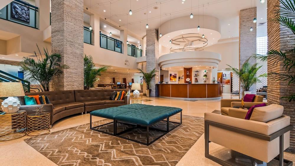 Best Western Plus Atlantic Beach Resort 2