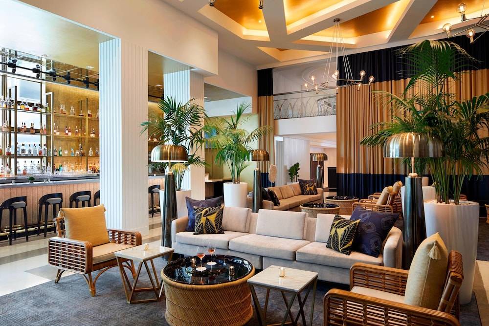 Cadillac Hotel & Beach Club, Autograph Collection 2