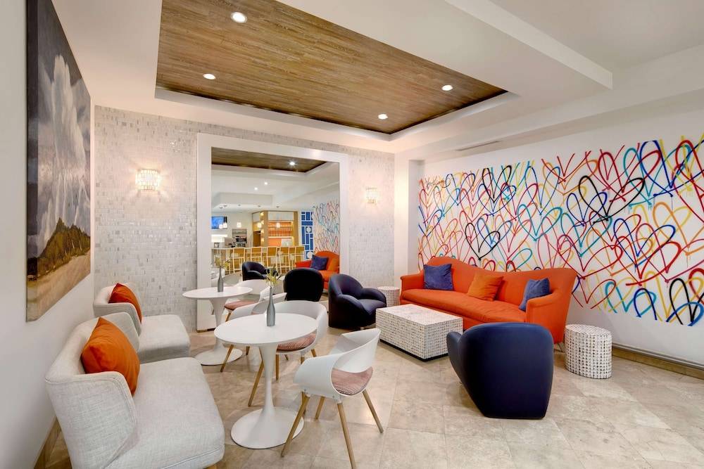 MB Hotel, Trademark Collection by Wyndham 2