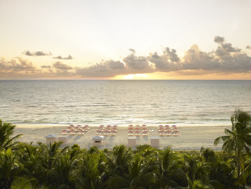 Grand Beach Hotel 1