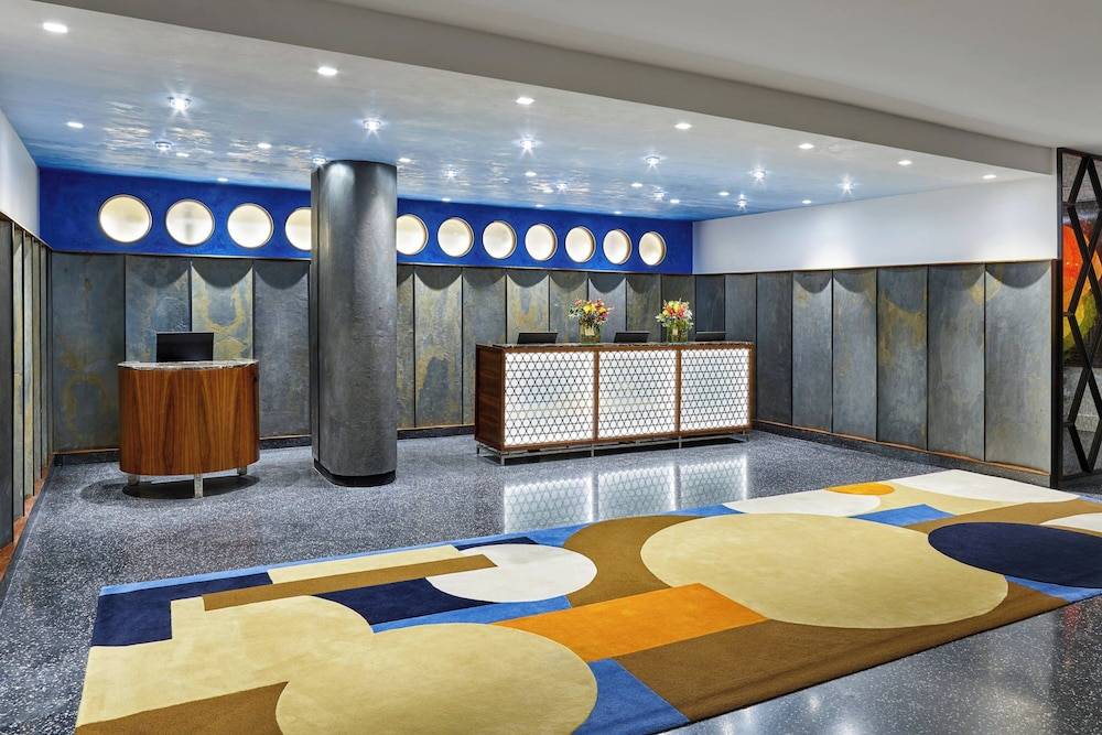 Royal Palm South Beach Miami, a Tribute Portfolio Resort 1