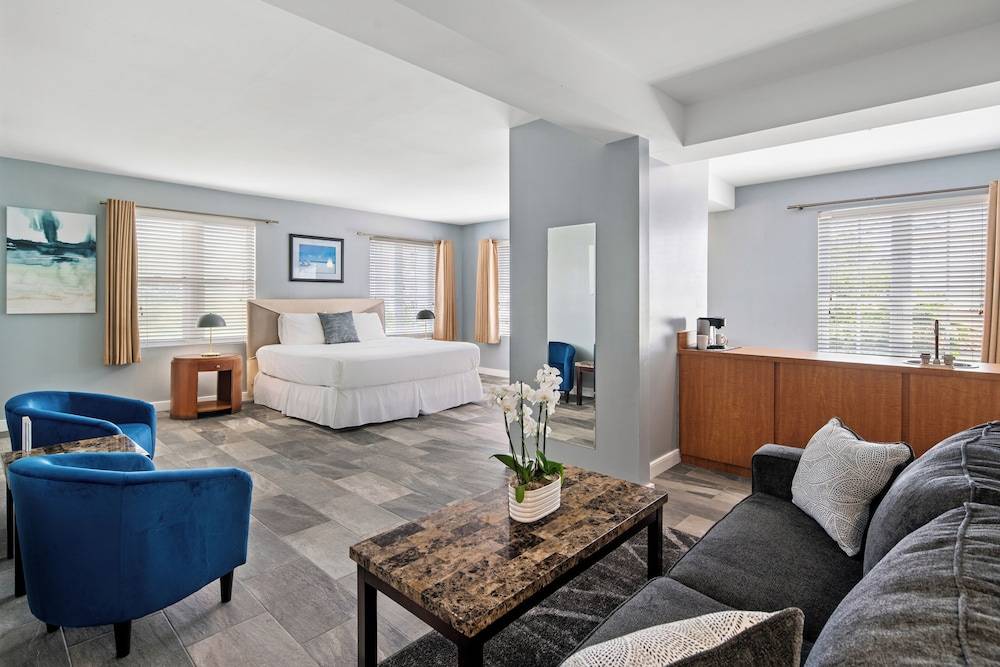 Kasa La Flora Miami Beach 2