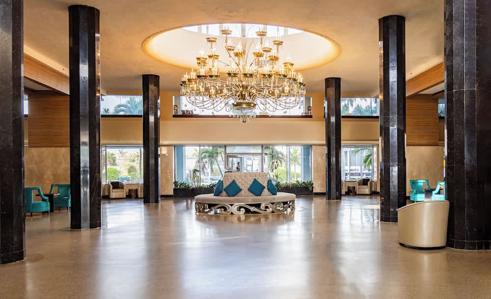 Sherry Frontenac Oceanfront 2
