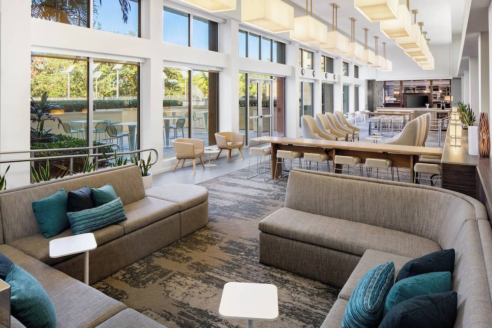 Element by Marriott Miami International Airport 2