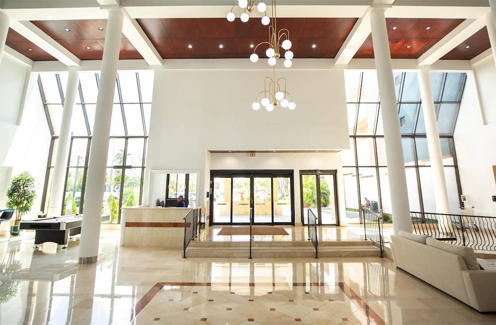 Regency Miami Airport by Sonesta 2