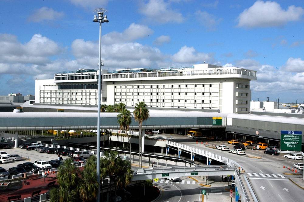 Miami International Airport Hotel 1