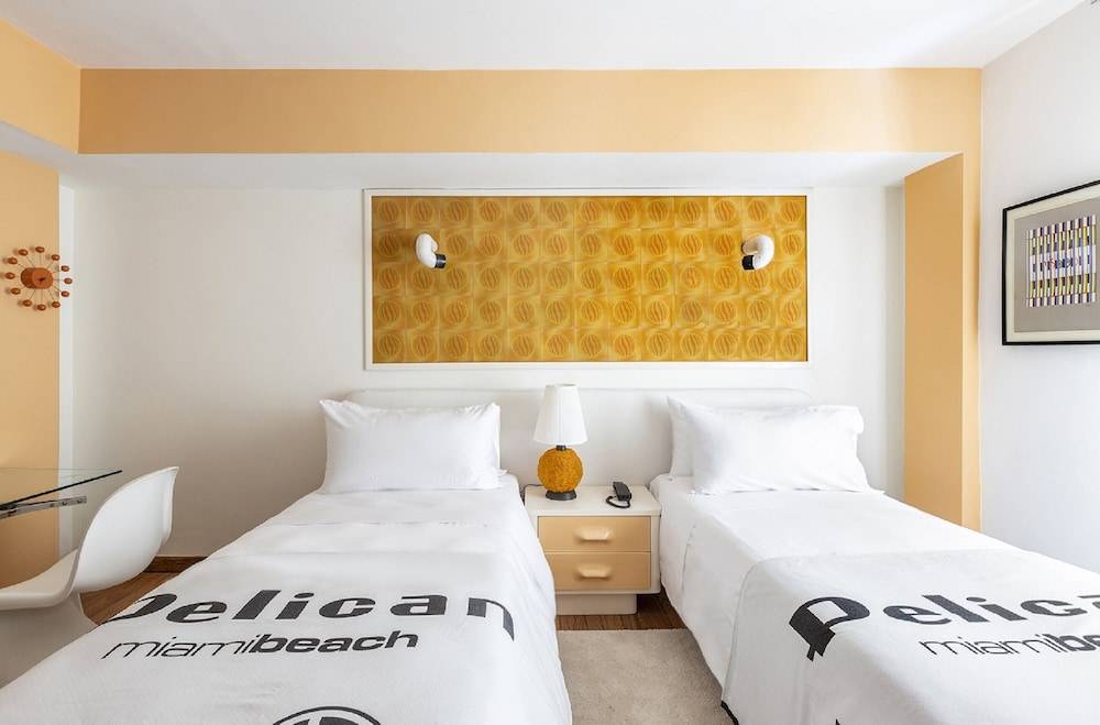Pelican Hotel 2