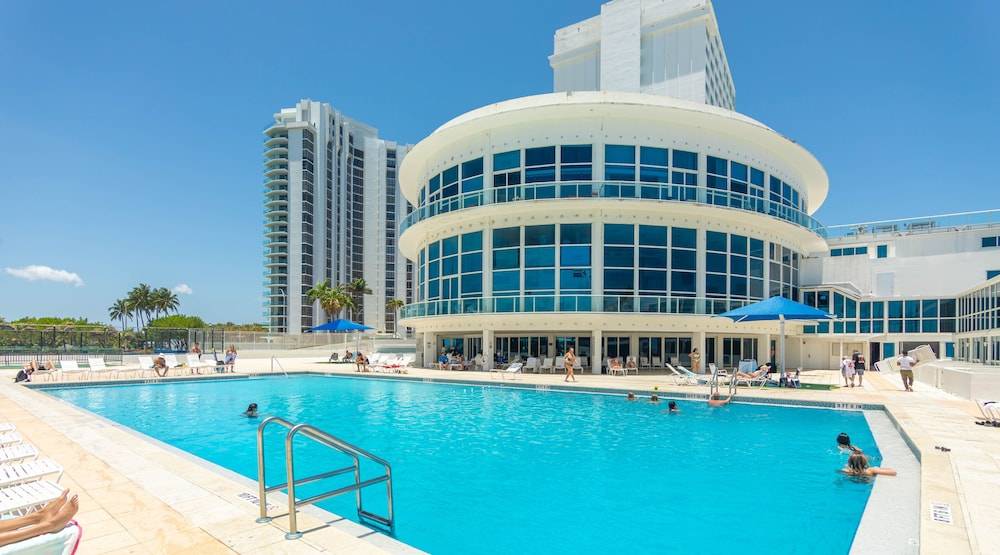 Girasole Apartments 1