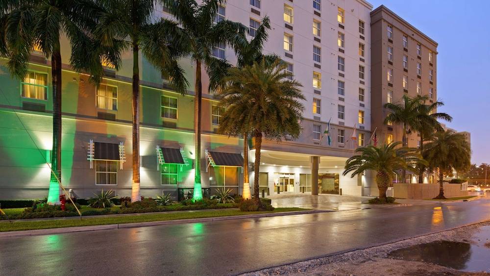 Best Western Plus Miami Intl Airport Hotel & Suites Coral Gables 1