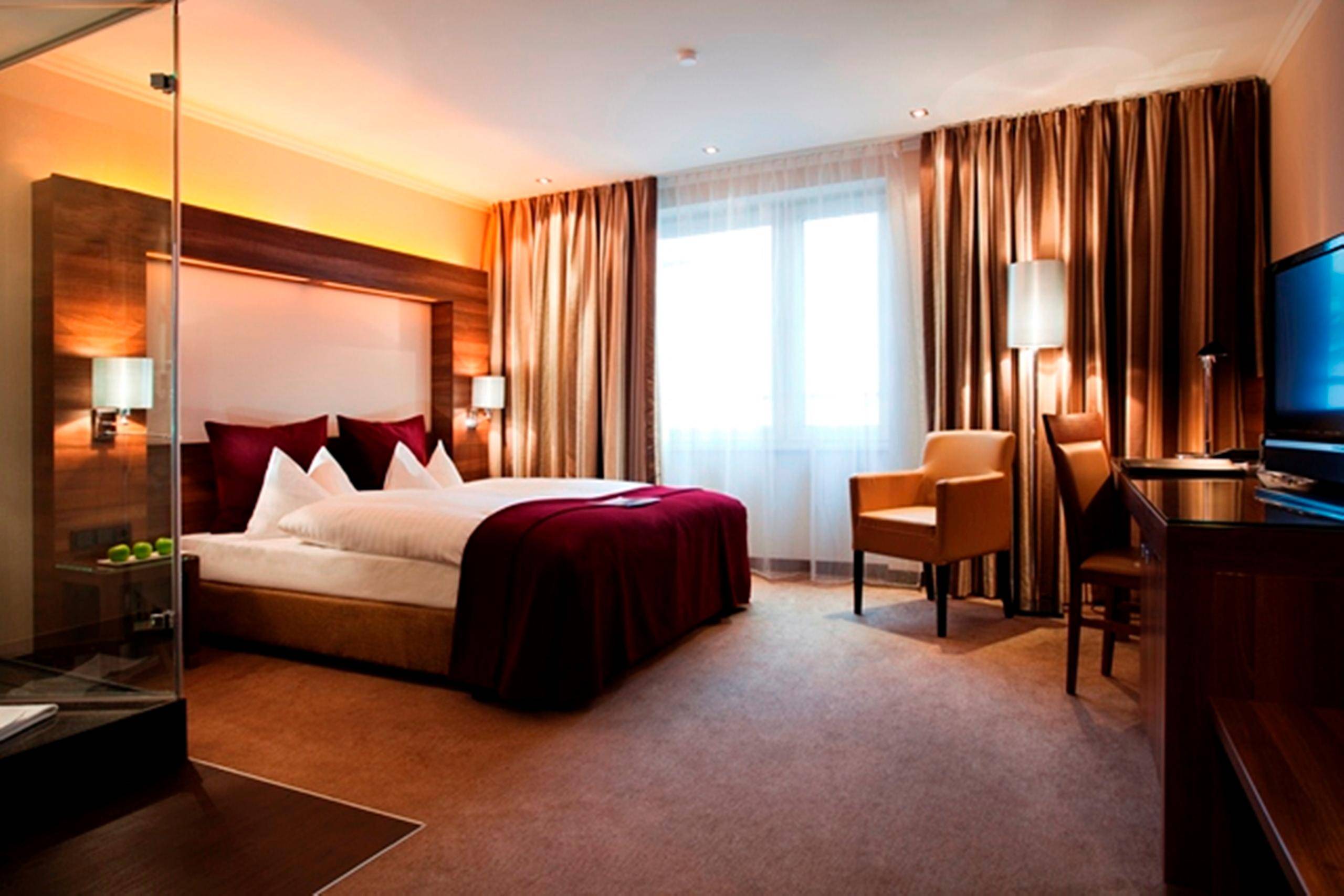 Flemings Hotel Frankfurt Main-Riverside 2