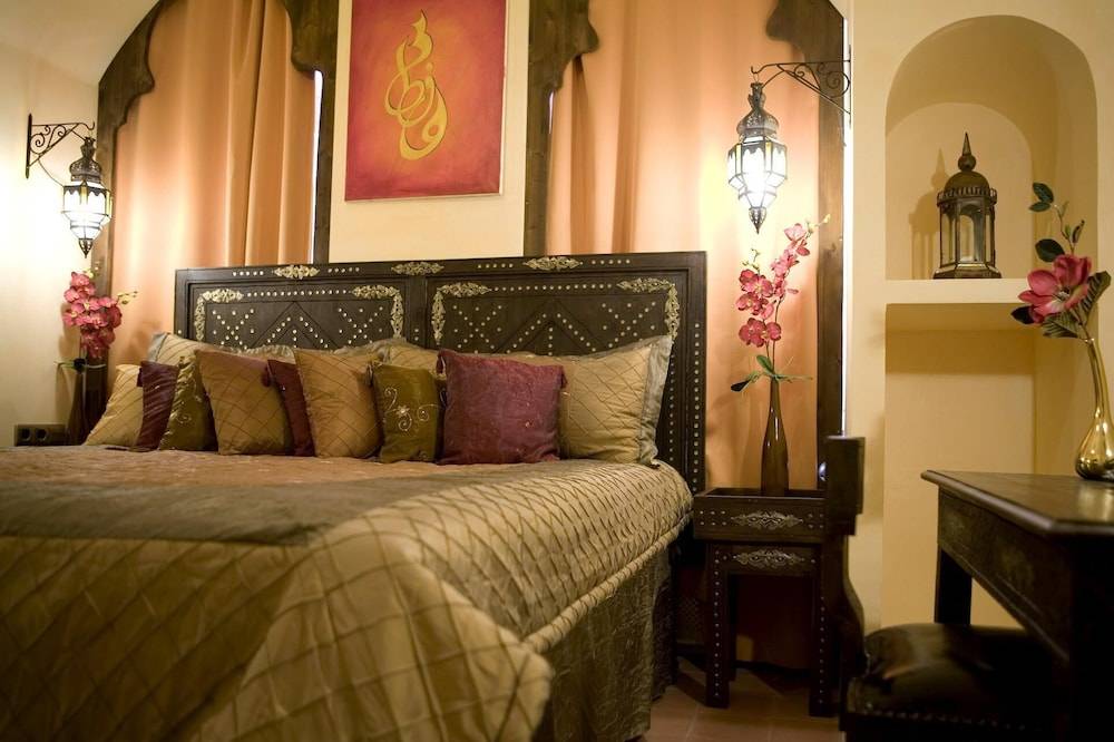 Hotel Villa Oriental & Restaurant by ANS 1