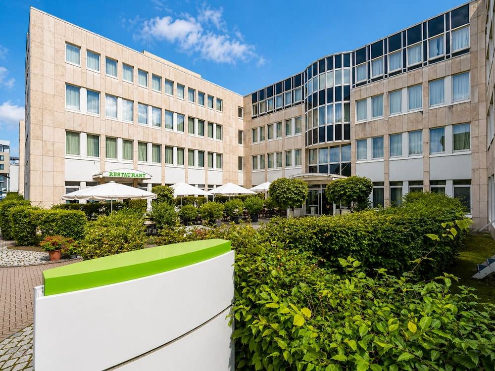 Sunday Hotel Frankfurt Airport - Neu-Isenburg 1