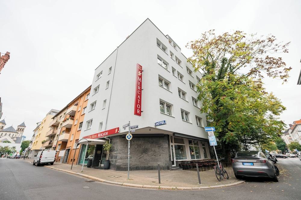 City Hotel Mercator 1