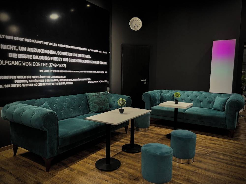 Colour Hotel 1