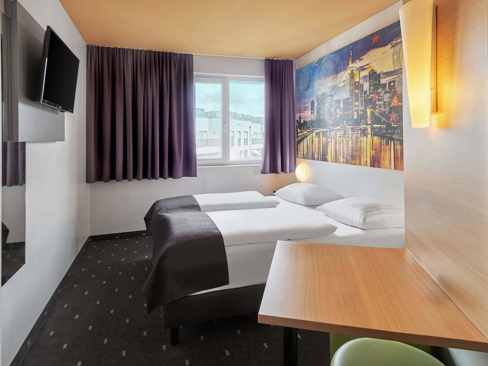 B&B HOTEL Frankfurt City-Ost 2