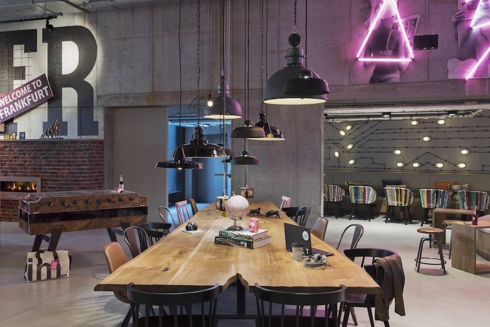 Moxy Frankfurt City Center 2