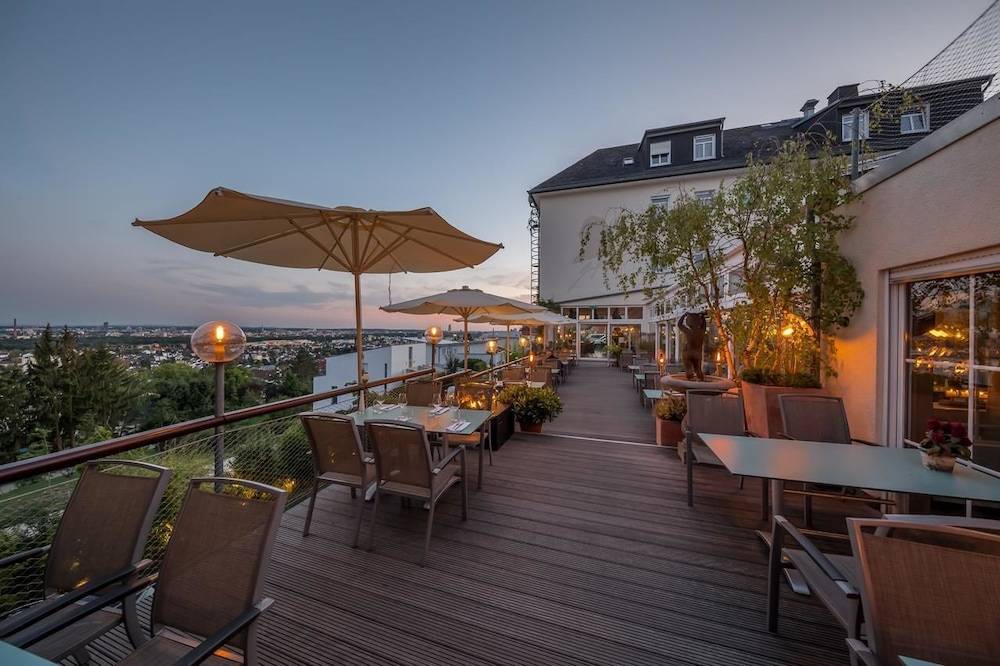 Hotel Schöne Aussicht 1