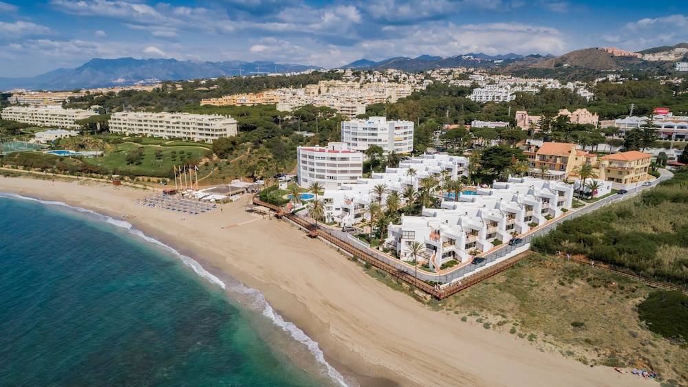 Macdonald Leila Playa Resort 1