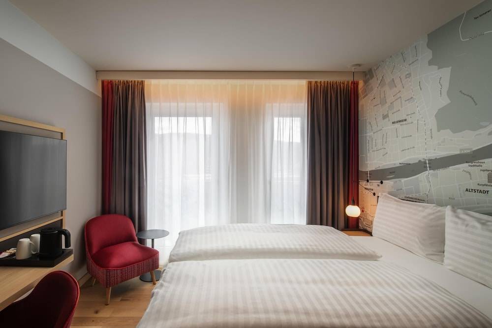 IntercityHotel Heidelberg 1