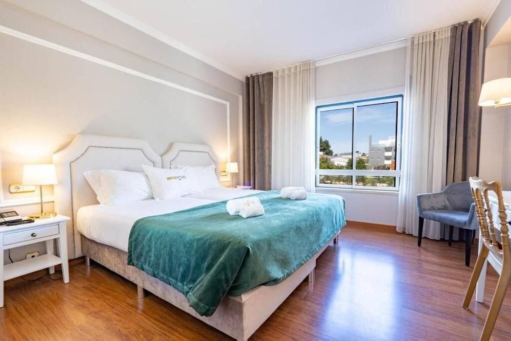 Imperhotel by Umbral 1