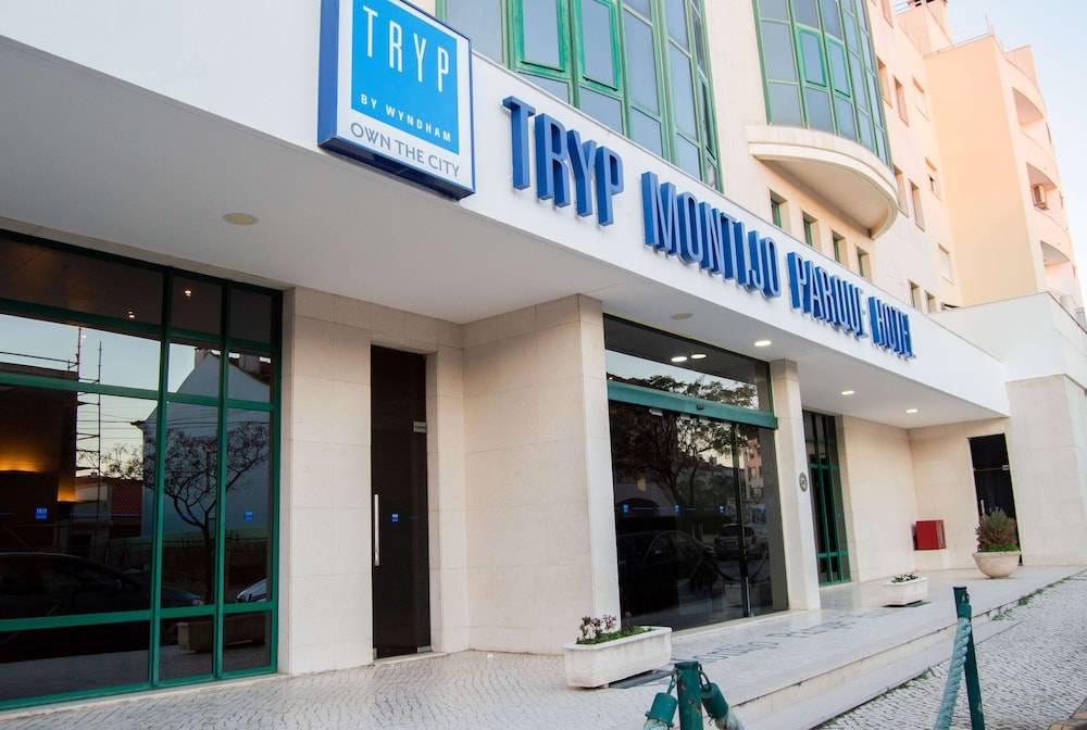 TRYP by Wyndham Montijo Parque Hotel 1