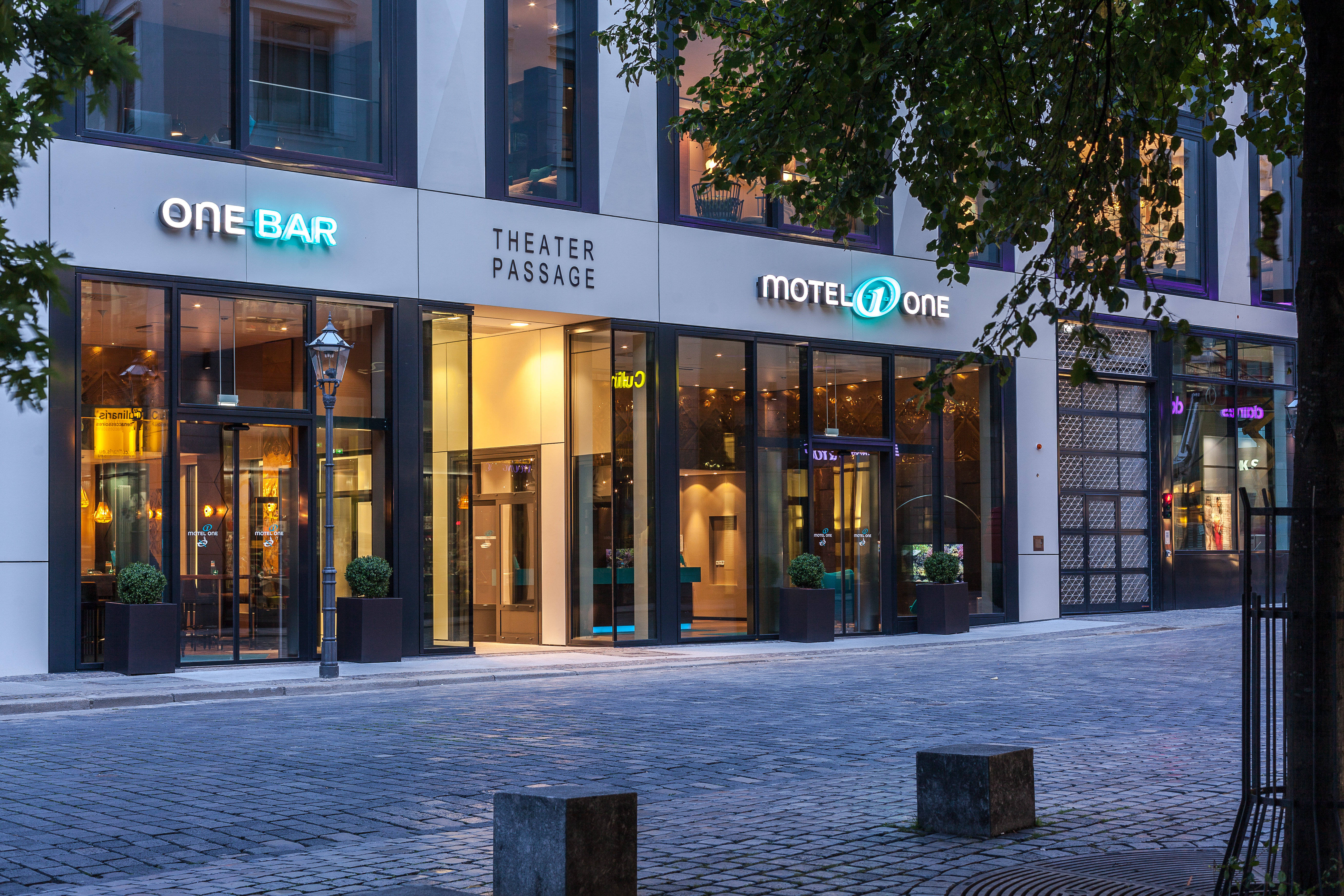 Motel One Leipzig-Augustusplatz 1