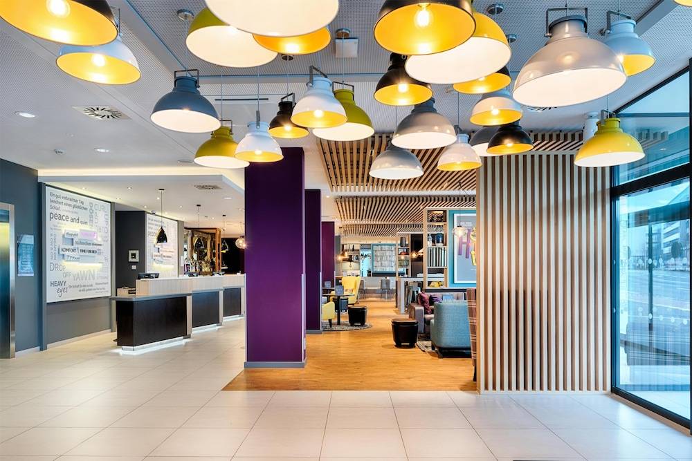 Premier Inn Leipzig City Centre 2