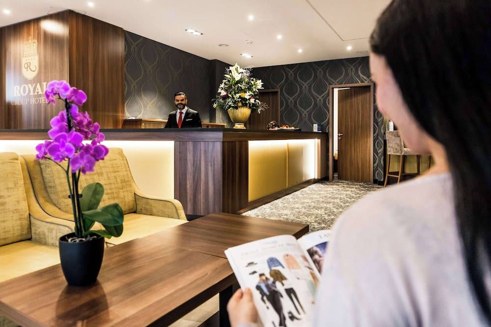 Best Western Plus Royal Suites 2