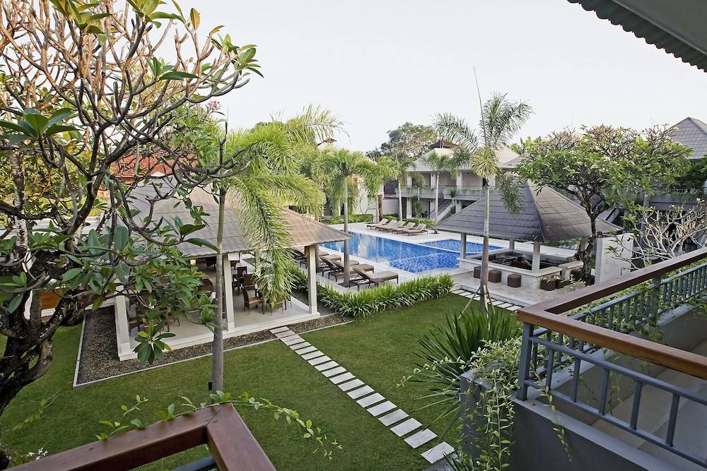Dewi Sri Hotel 1