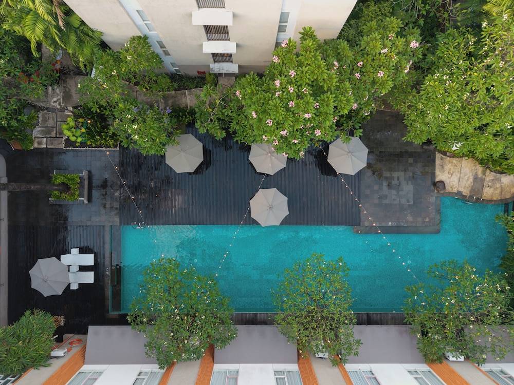 HARRIS Hotel & Residences Sunset Road 1