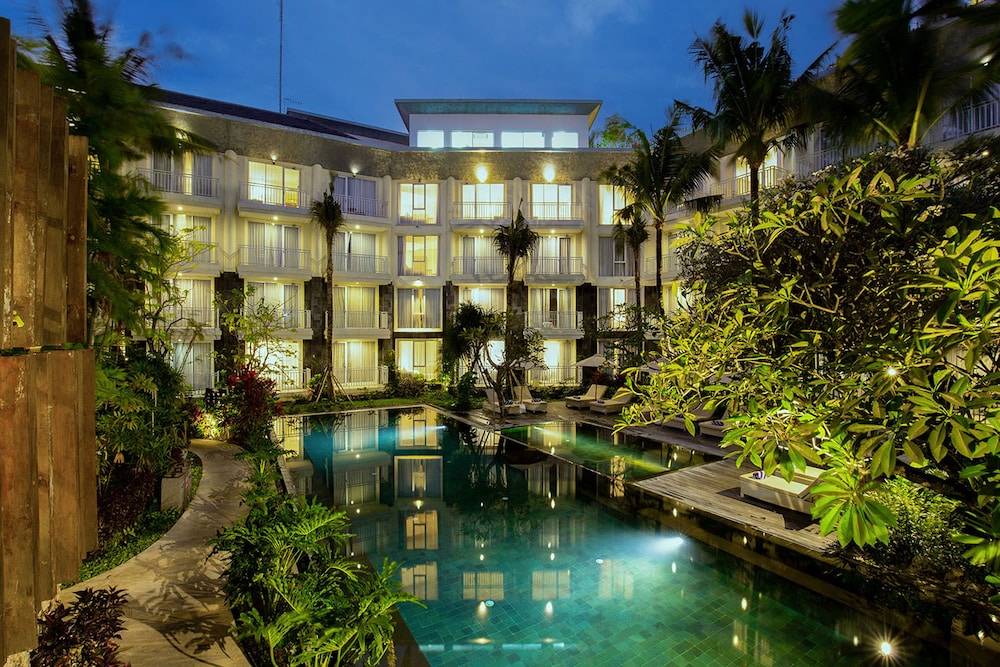 THE 1O1 Bali Fontana Seminyak 1