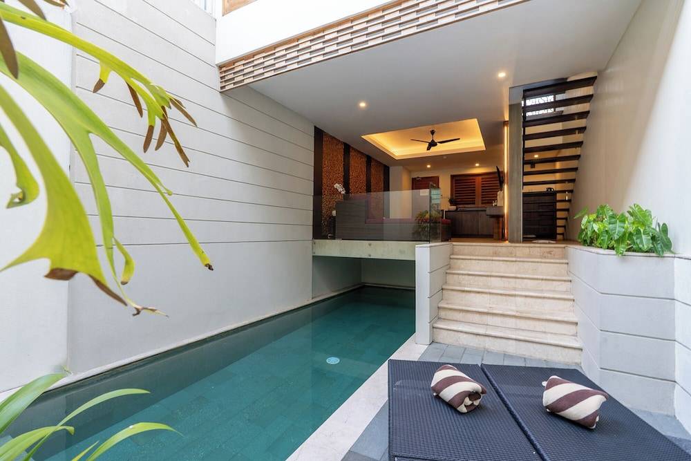 Villa Kayu Raja 1