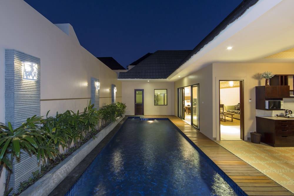 Flamingo Dewata Pool Villa Uluwatu 1