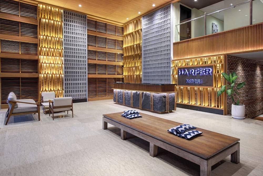 Harper Kuta Hotel by ASTON 2
