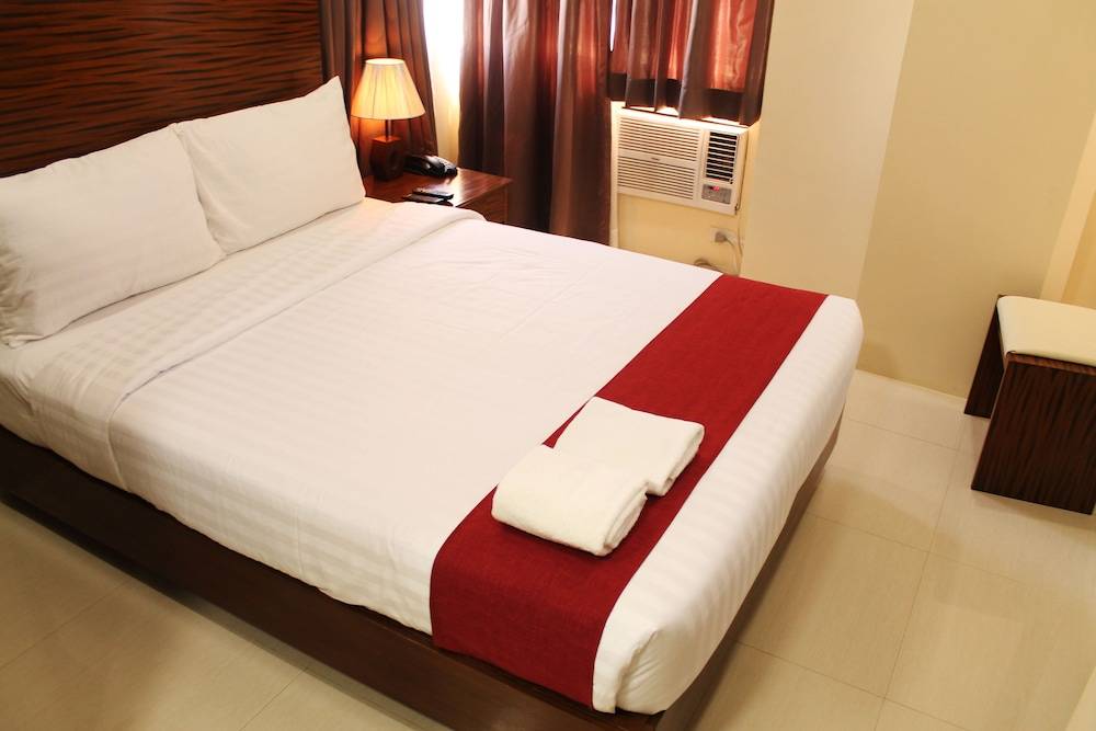 Sebastien Hotel 1