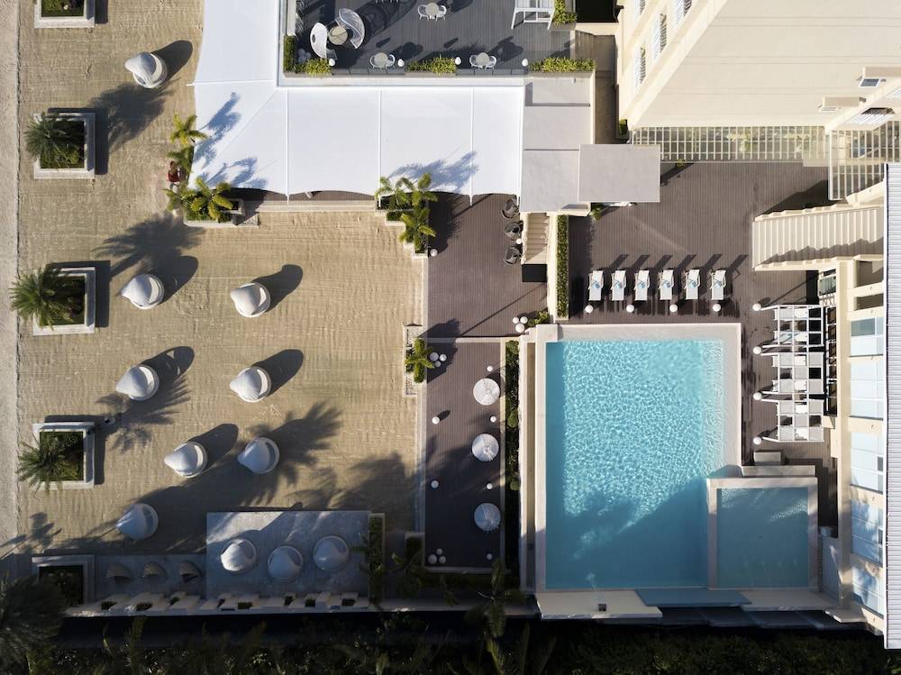 BE Resort Mactan 1