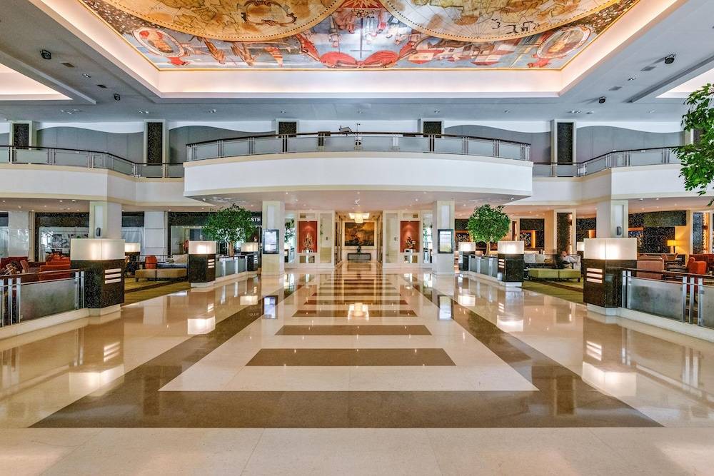 Waterfront Cebu City Hotel & Casino 2
