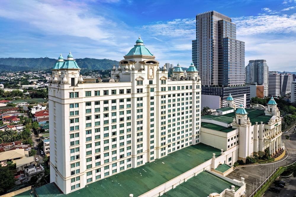 Waterfront Cebu City Hotel & Casino 1